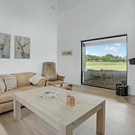 Stunning In Sydals With 4 Bedrooms And Wifi Tatil Evi