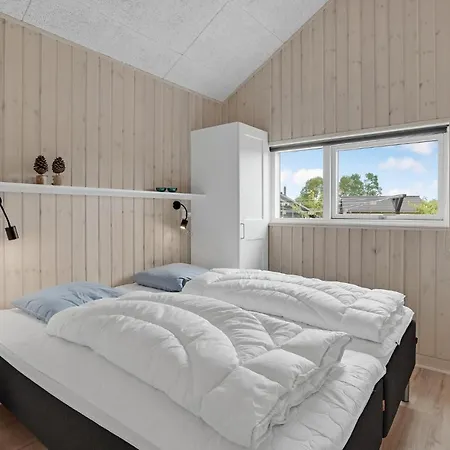 Stunning In Sydals With 4 Bedrooms And Wifi Tatil Evi